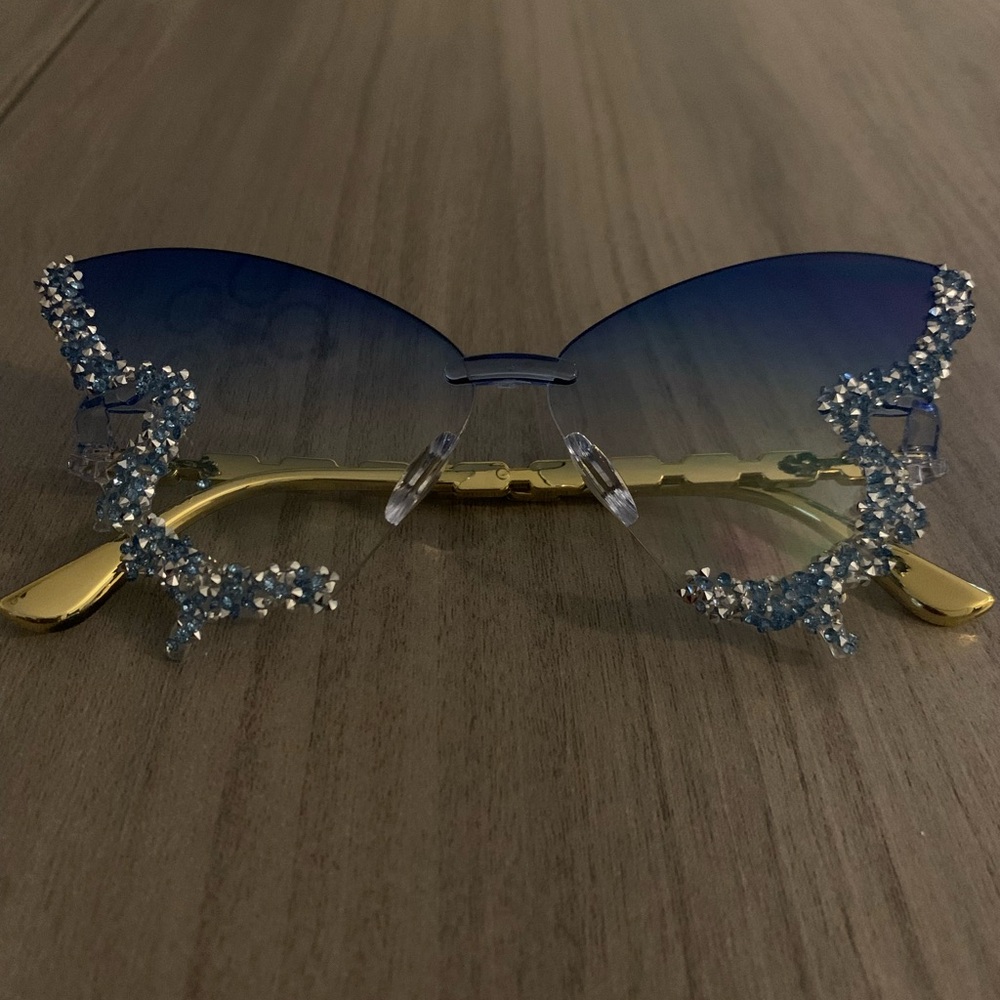 Elegant Blue and Gold Sunglasses